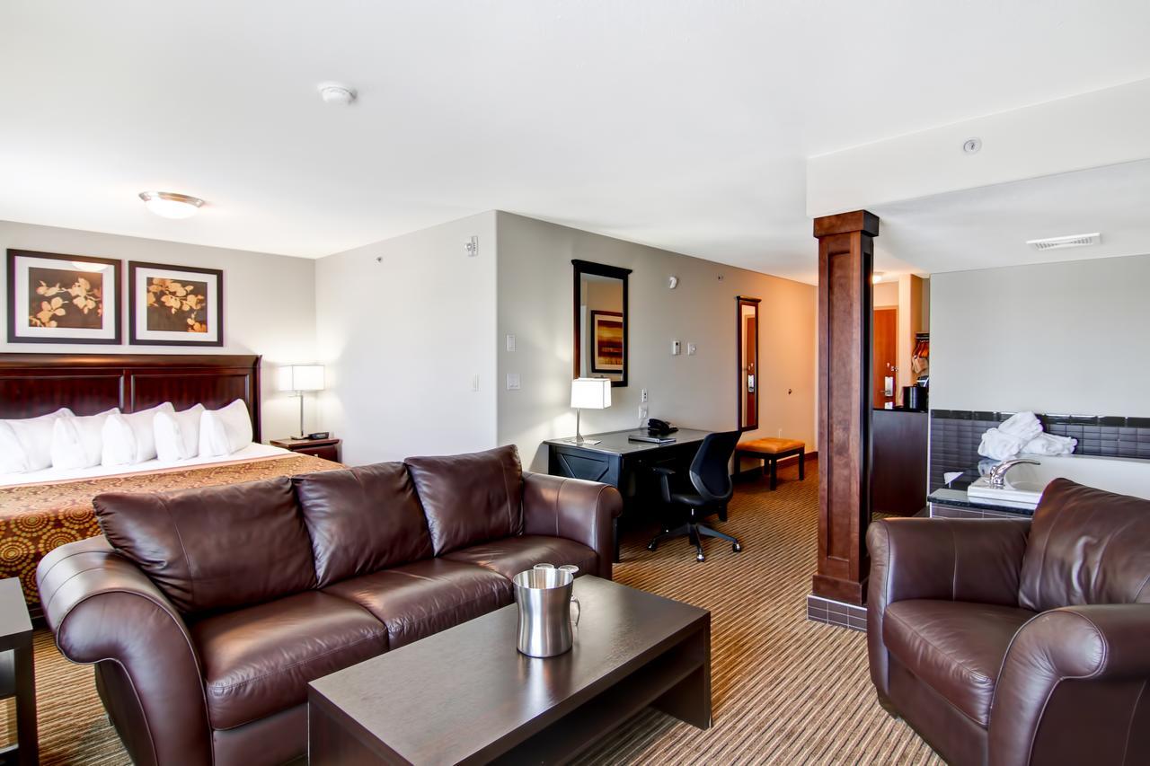 Canalta Hotel Moosomin Luaran gambar
